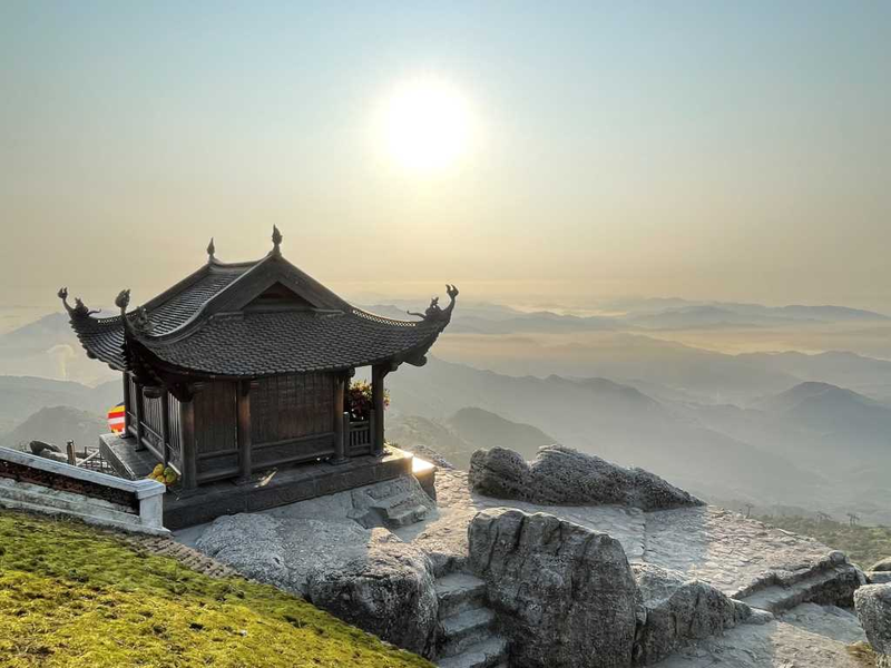 Du lịch núi Yên Tử